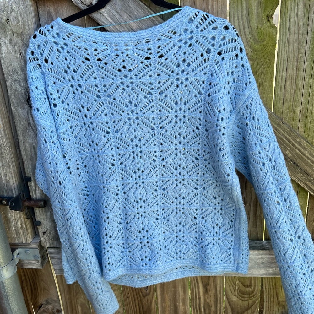 👗Universal Thread Sky Blue Openwork Crewneck Sweater - Picture 3 of 8